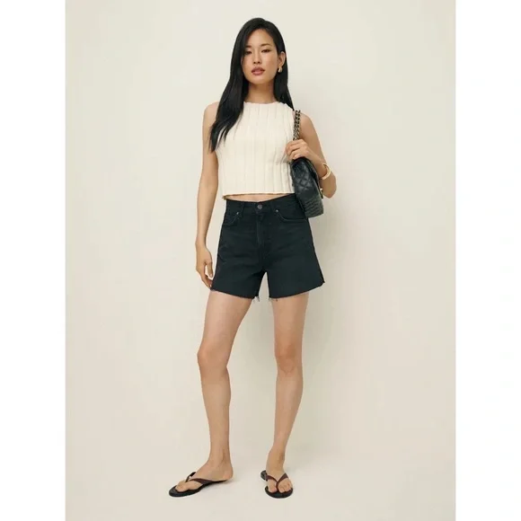 NWT Reformation Jeans Wilder High Rise Relaxed Jean Denim Shorts in Vana - Picture 4 of 11